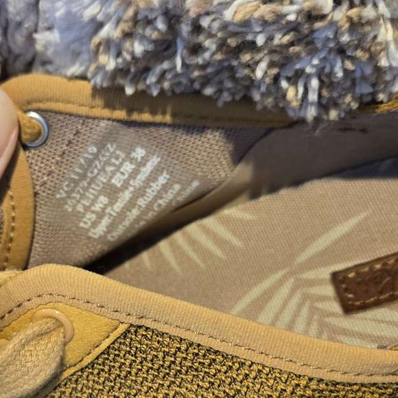 OLUKAI Pehuea Li Women's Slip On Sneakers, Casual Everyday Shoe/Amber Gold 8 - Picture 9 of 16